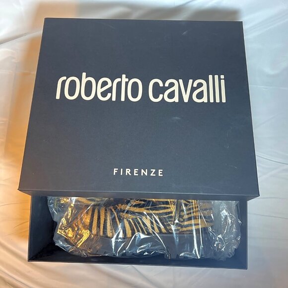 Roberto Cavalli Tiger Print Calf Hair Combat Boots - Picture 3 of 12